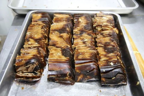 現做現賣 金山這家百年老字號美食開了工廠自營店 香飄整條街